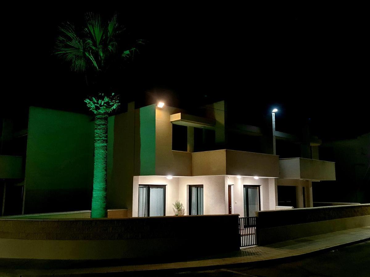 Pylaapts - Apartments Near The Beach Buitenkant foto